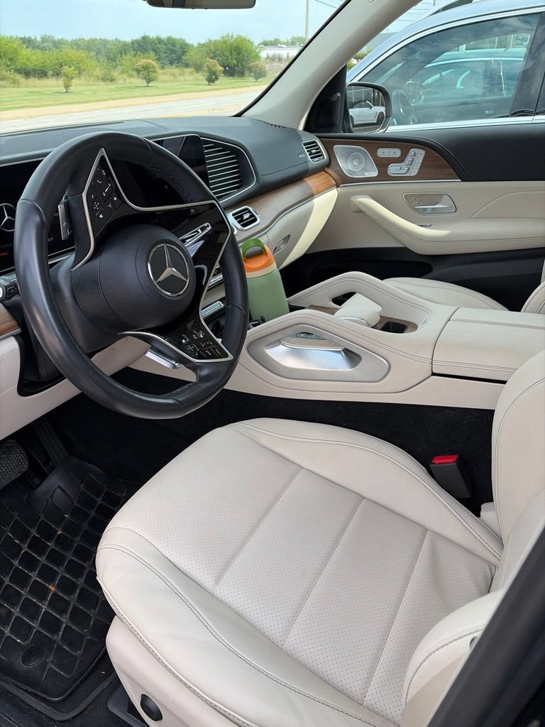 Certified 2024 Mercedes-Benz GLE 450e 4MATIC image 2