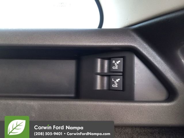 Used 2021 Land Rover Discovery Sport S image 30