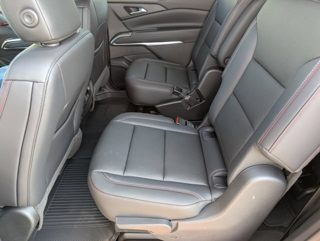 New 2026 Chevrolet Traverse Z71 w/ LPO, Floor Liner Package AWD/4WD image 30