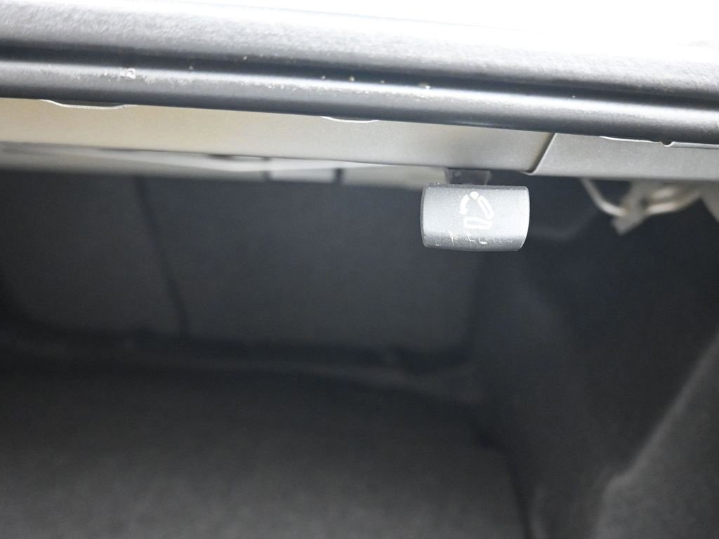 Used 2016 Chevrolet Malibu LS image 43