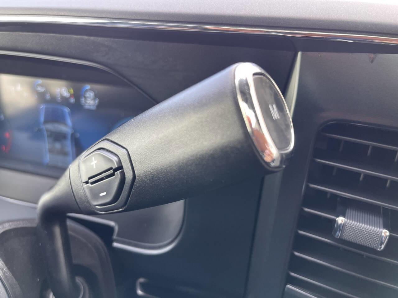 Used 2023 Ford F350 Lariat w/ Lariat Ultimate Package image 35