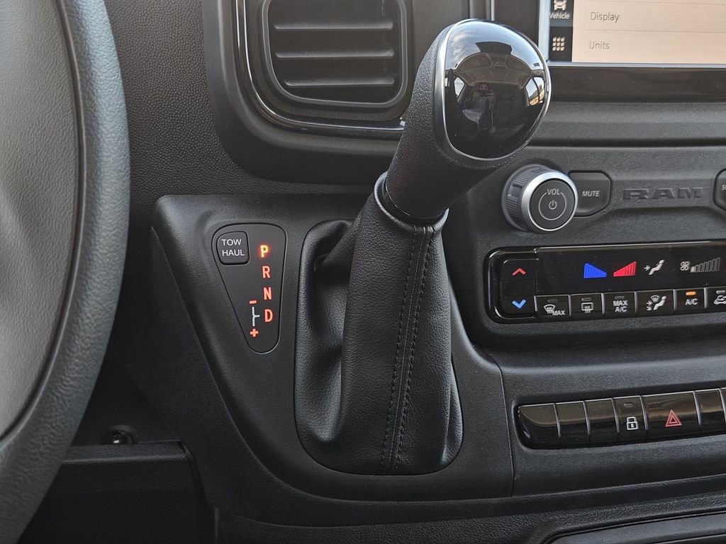 New 2026 RAM ProMaster 2500 w/ Convenience Group image 24