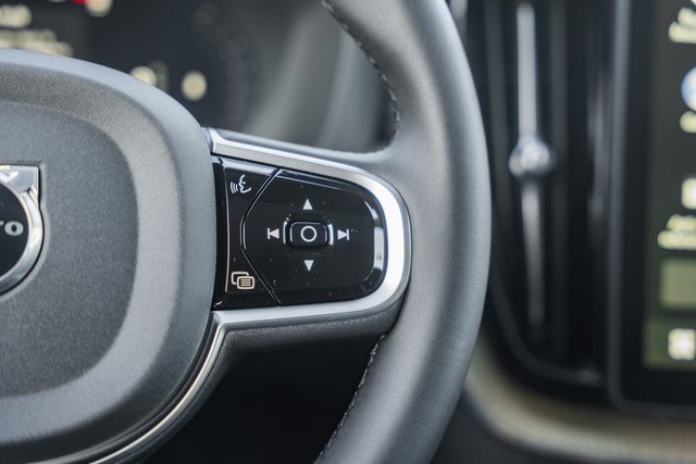 New 2026 Volvo XC60 B5 Ultra w/ Protection Package Premier image 29