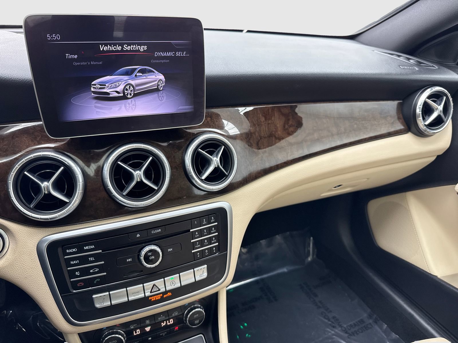 Used 2019 Mercedes-Benz CLA 250 w/ Premium Package image 24