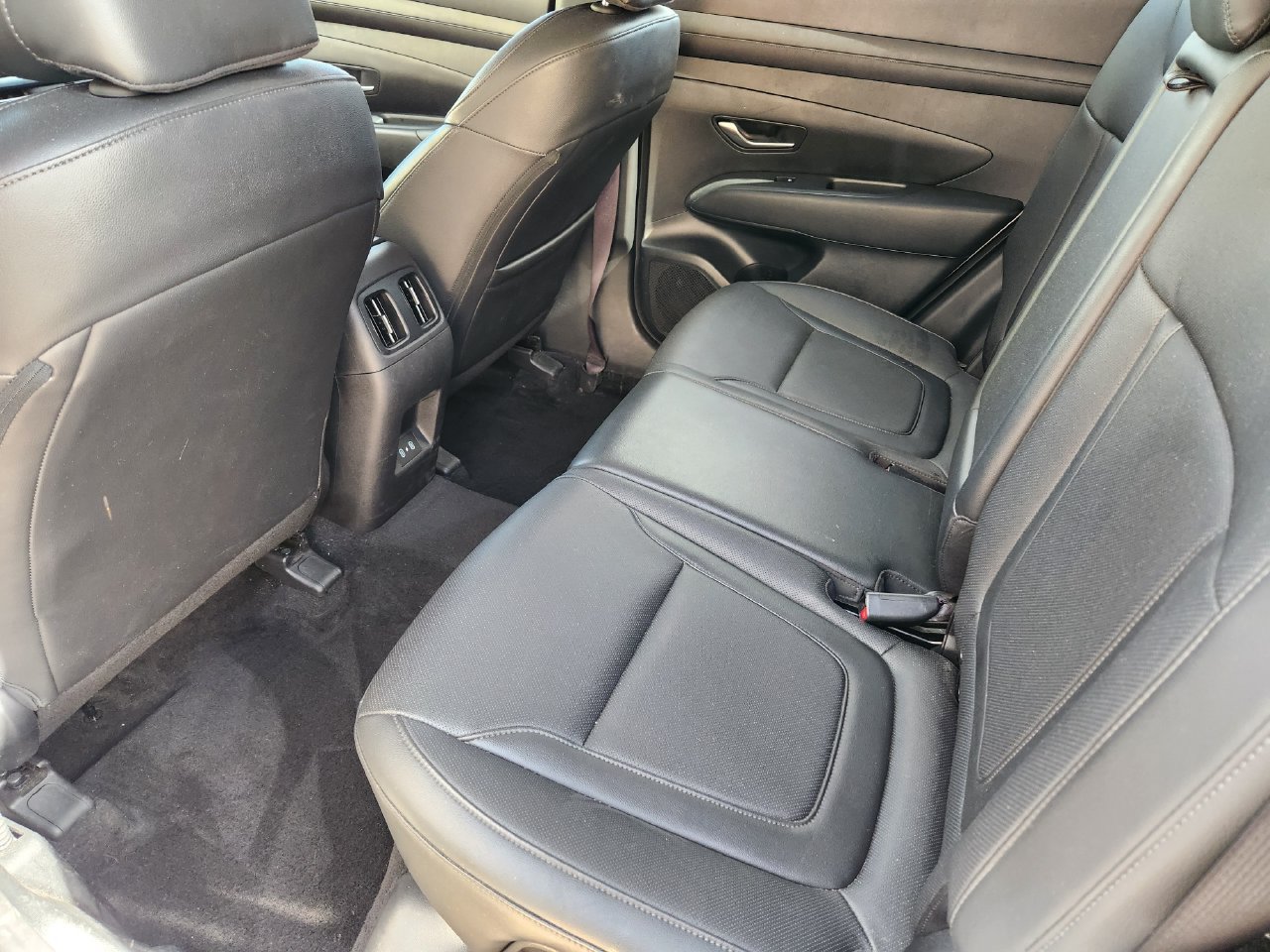 Used 2025 Hyundai Tucson SEL FWD image 28