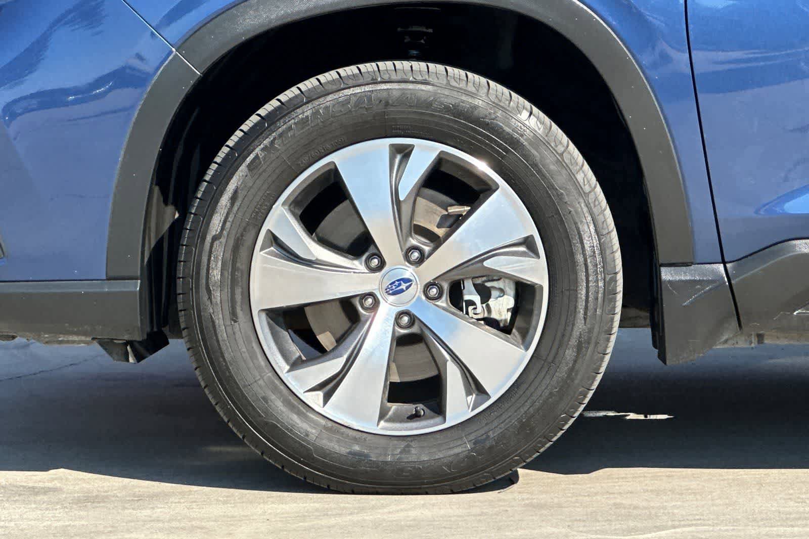 Used 2019 Subaru Ascent Premium w/ Popular Package #2A AWD/4WD image 37