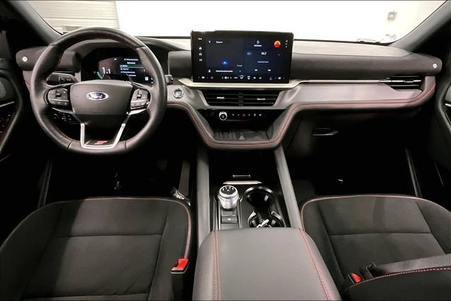 Used 2025 Ford Explorer ST AWD/4WD image 18