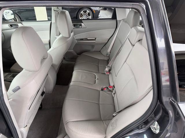 Used 2010 Subaru Forester 2.5X Limited w/ Popular Equipment Group 4B AWD/4WD image 5