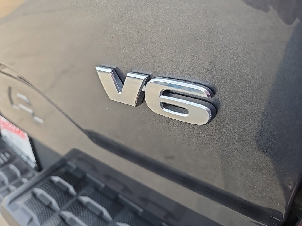 Used 2022 Toyota Tacoma SR image 23