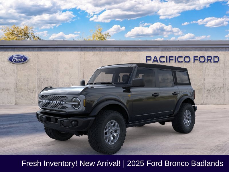 Used 2025 Ford Bronco Badlands