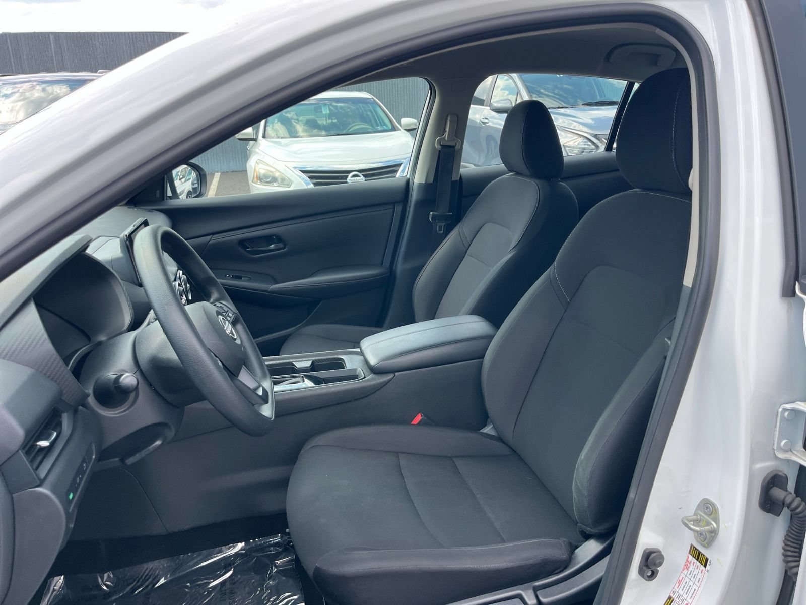 Used 2025 Nissan Sentra S FWD image 33