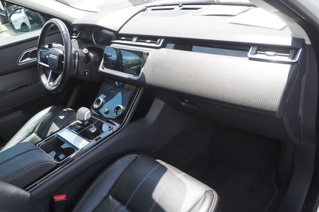 Used 2022 Land Rover Range Rover Velar S AWD/4WD image 24