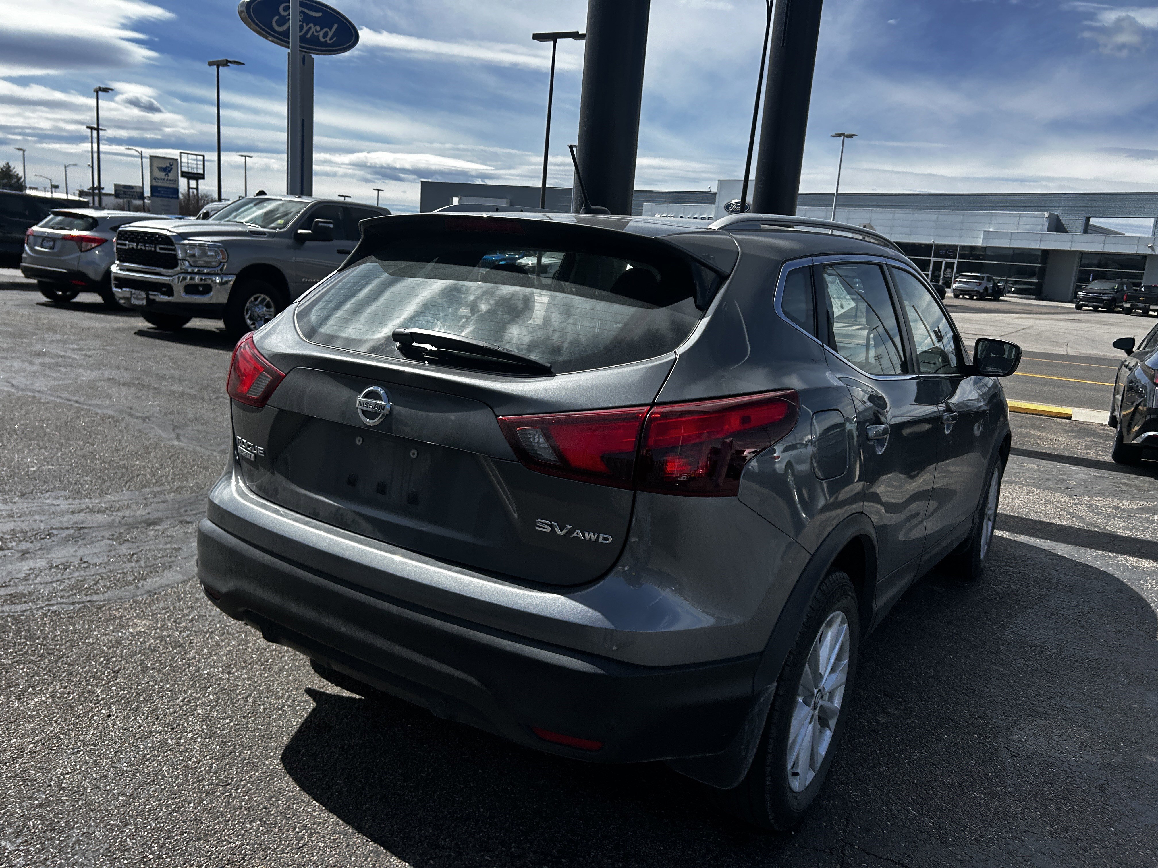 Used 2019 Nissan Rogue Sport SV w/ All-Weather Package image 5