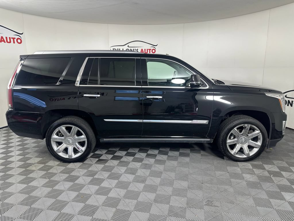 Used 2015 Cadillac Escalade Premium AWD/4WD image 10