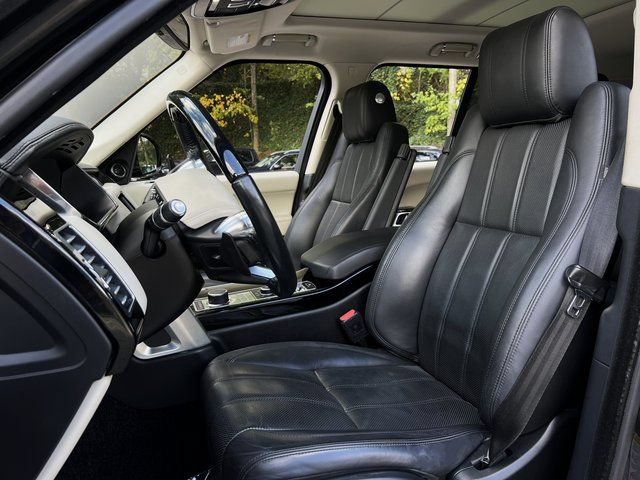 Used 2016 Land Rover Range Rover Supercharged AWD/4WD image 14