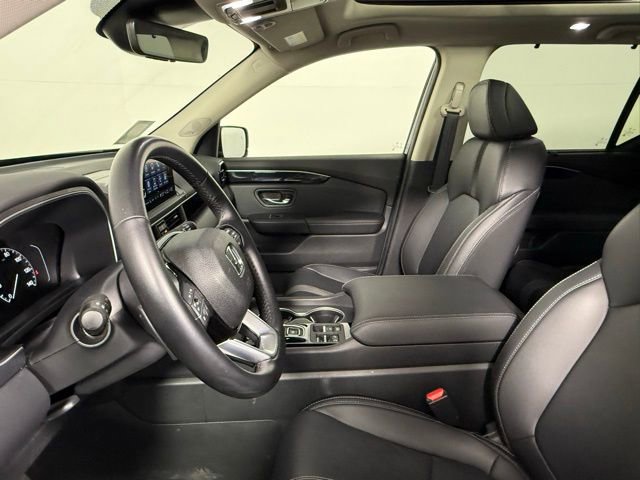Used 2024 Honda Pilot Touring image 27