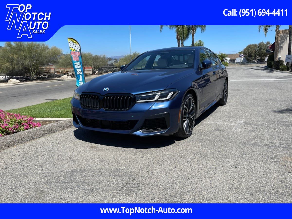 Used 2022 BMW 530e w/ Executive Package RWD image 1