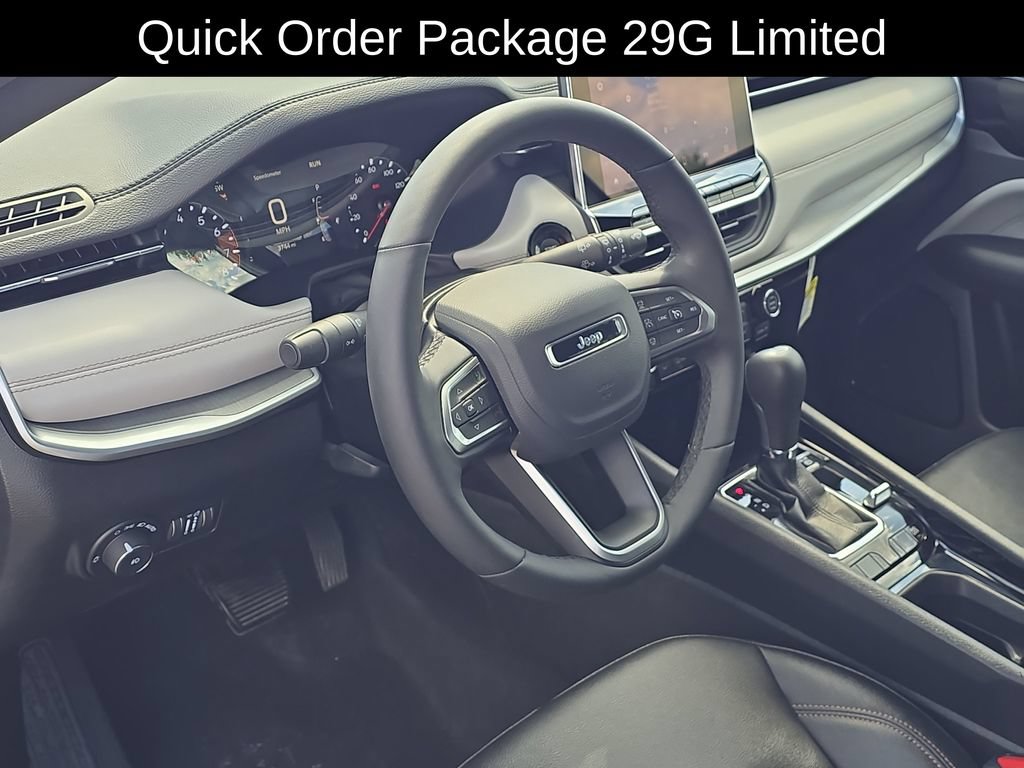 Used 2024 Jeep Compass Limited AWD/4WD image 9