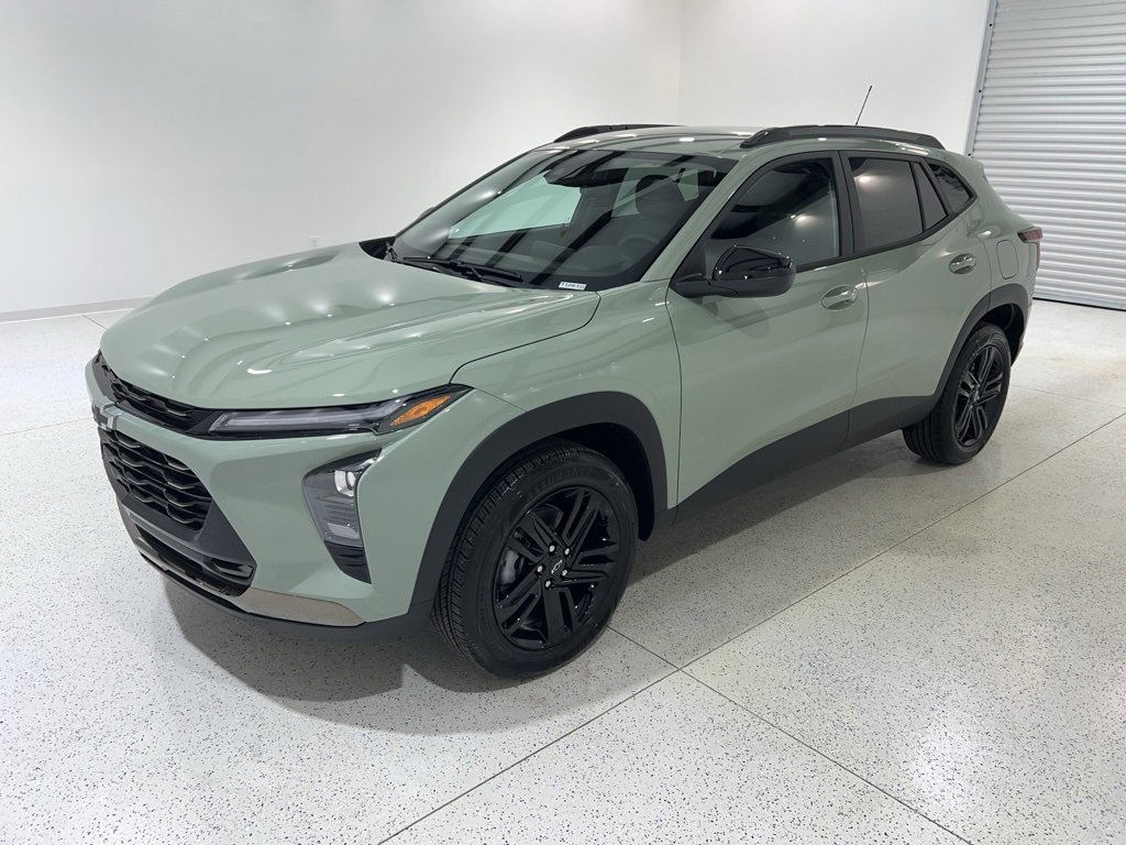 New 2026 Chevrolet Trax ACTIV w/ Driver Confidence Package