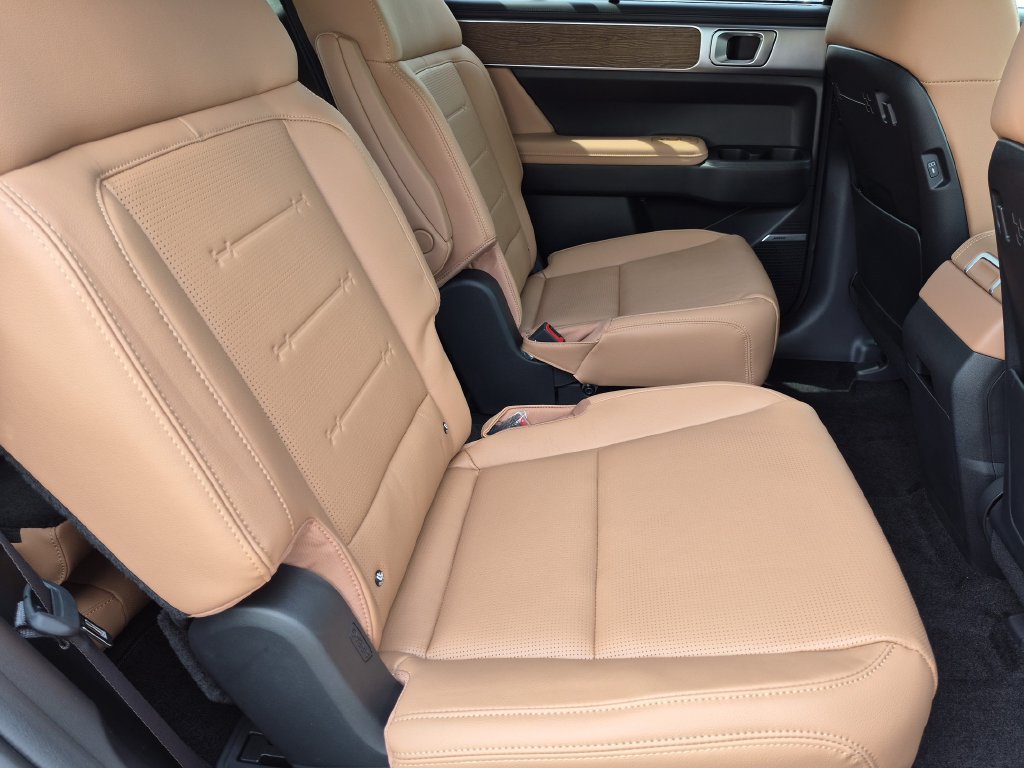 New 2027 Hyundai Santa Fe Limited AWD/4WD image 29