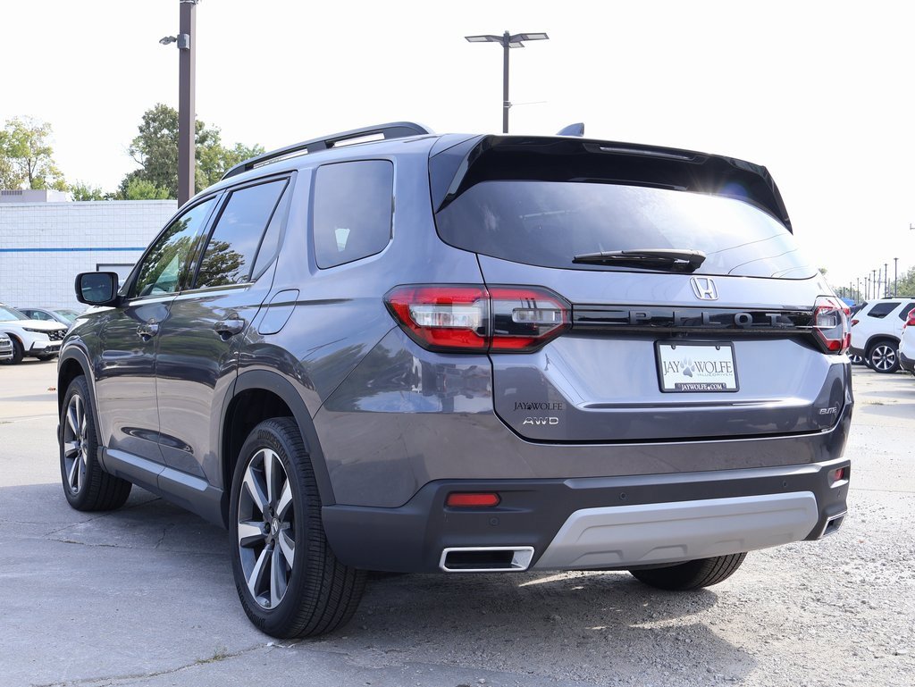 Certified 2023 Honda Pilot Elite image 5