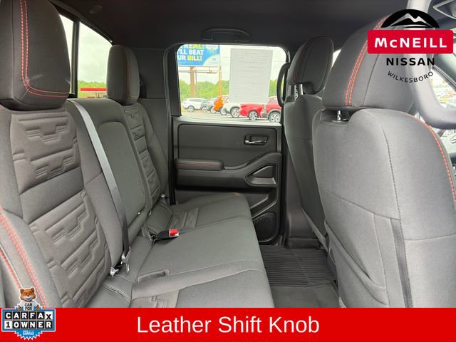 Used 2024 Nissan Frontier PRO-4X w/ Technology Package AWD/4WD image 13
