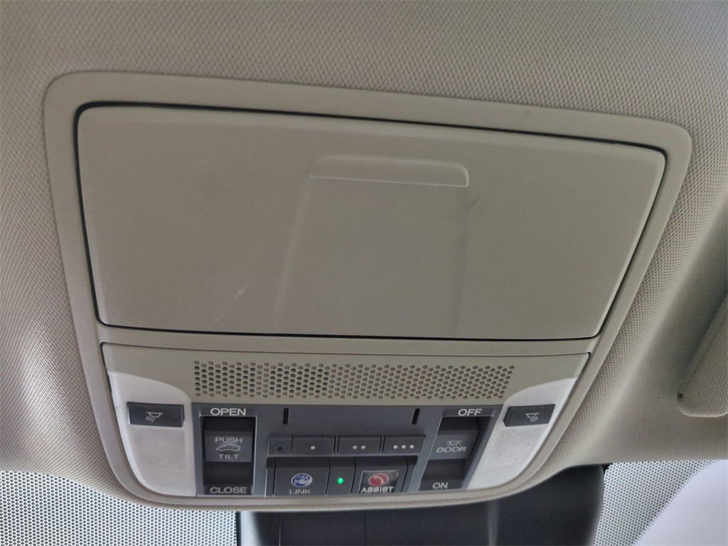 Used 2018 Acura RDX FWD w/ Advance Package image 24