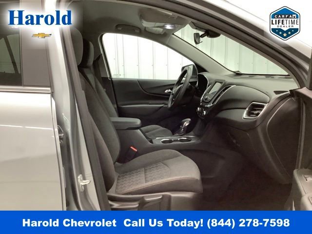 Used 2023 Chevrolet Equinox LT w/ LPO, Floor Liner Package image 11