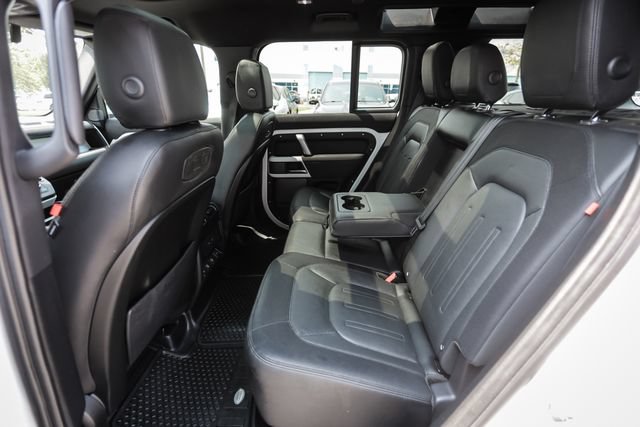 Used 2022 Land Rover Defender 110 X-Dynamic SE AWD/4WD image 45