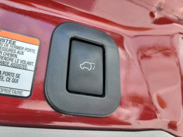Used 2017 Toyota Sienna SE FWD image 13