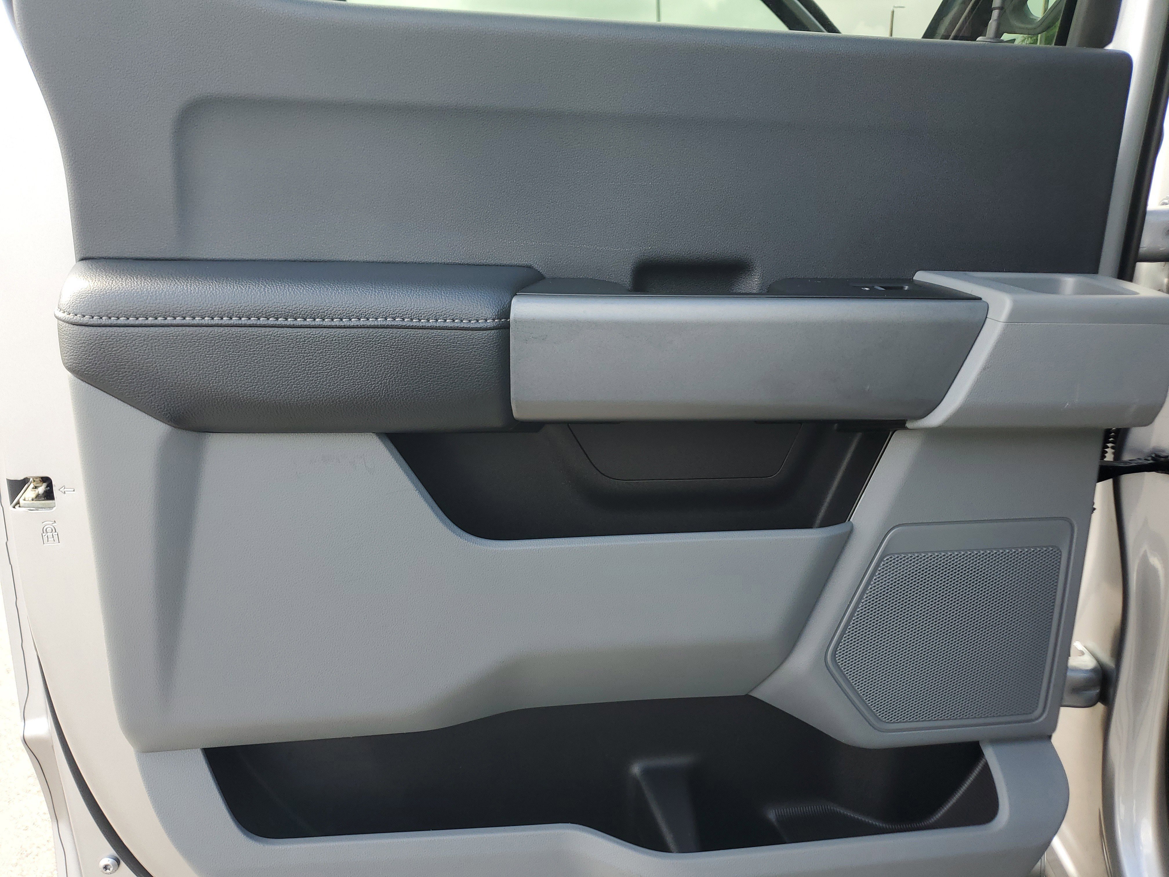 Certified 2024 Ford F250 XLT image 28