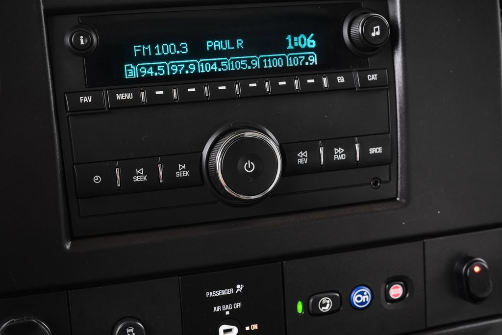 Used 2021 Chevrolet Express 3500 w/ Power Convenience Package RWD image 19