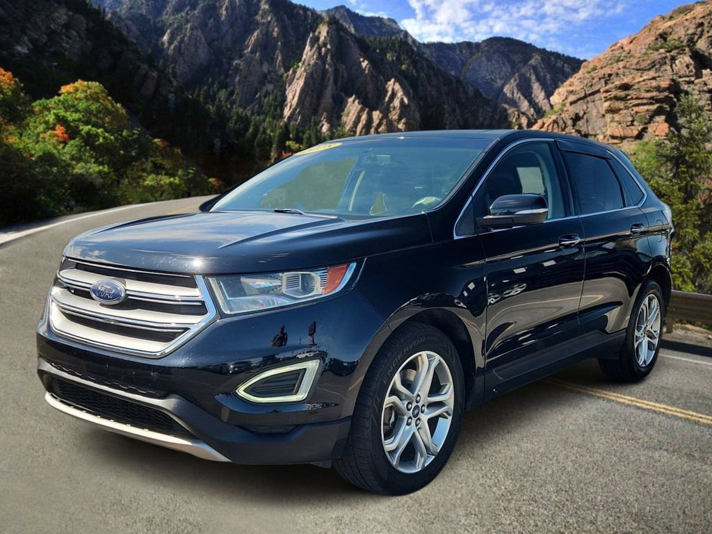 Used 2018 Ford Edge Titanium w/ Equipment Group 301A AWD/4WD image 5