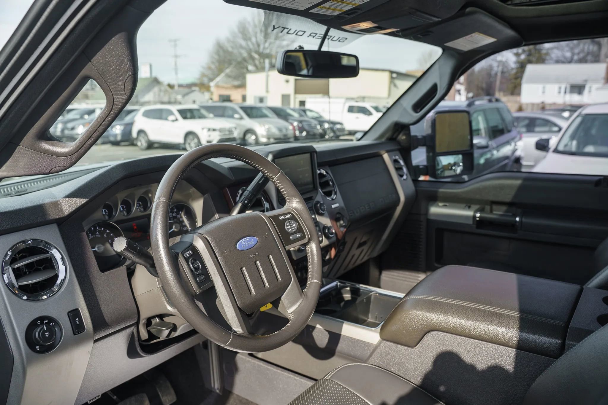 Used 2016 Ford F250 Lariat w/ Lariat Ultimate Package image 6