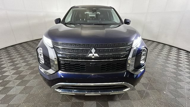 Used 2023 Mitsubishi Outlander SE FWD image 7