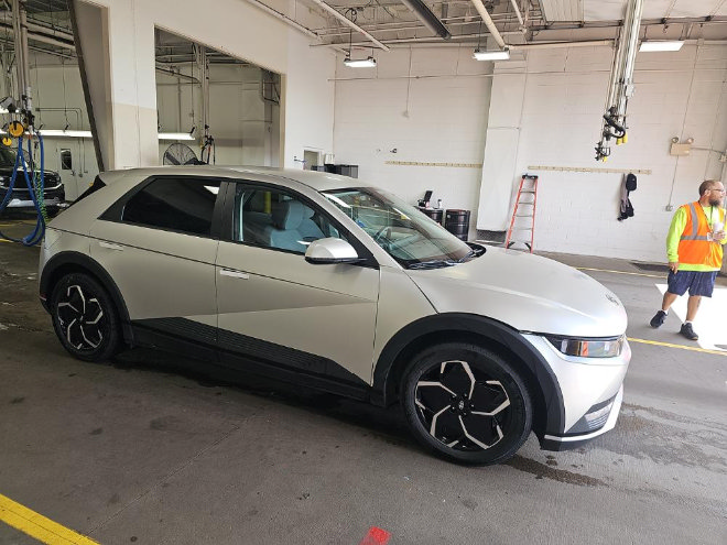 Used 2024 Hyundai Ioniq 5 SEL AWD/4WD image 4