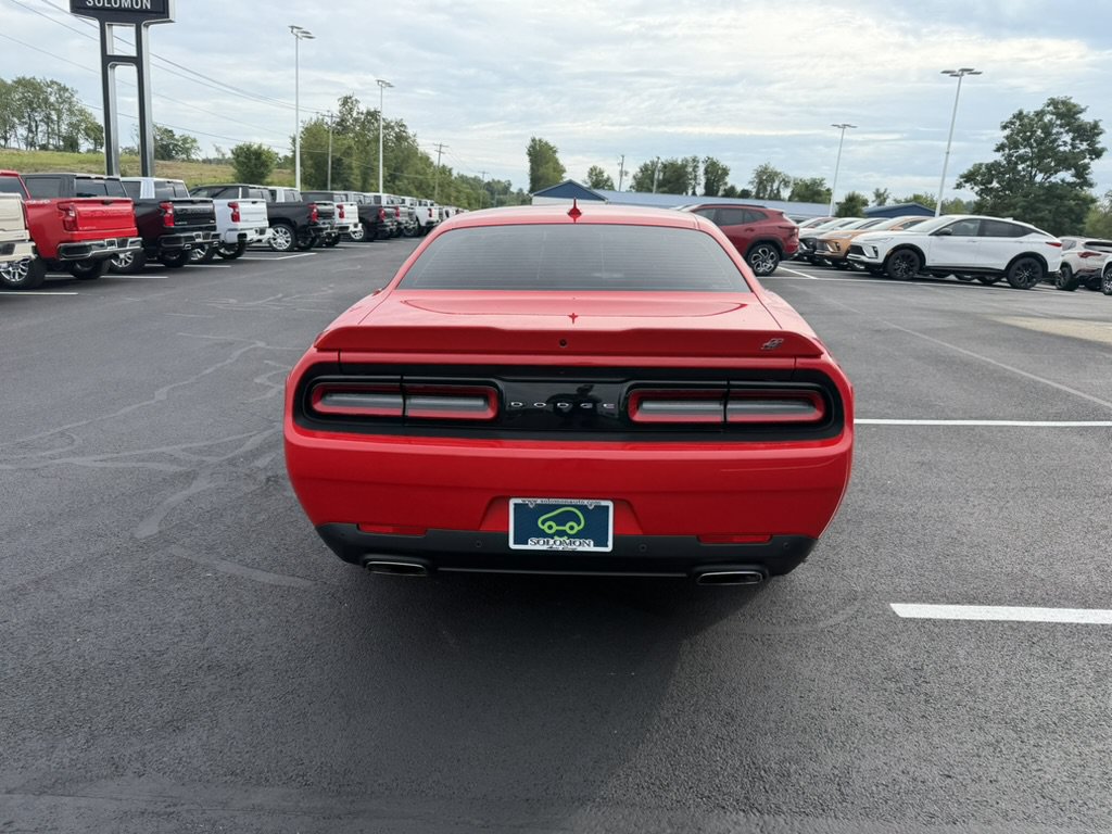 Used 2019 Dodge Challenger SXT w/ Plus Package AWD/4WD image 5