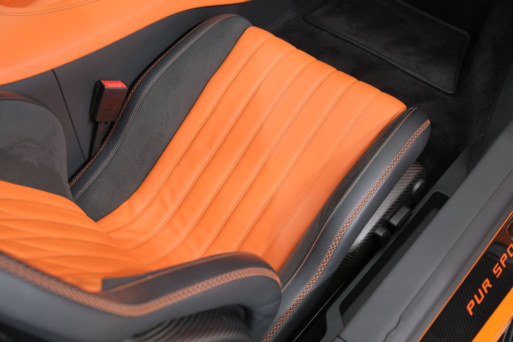 Used 2023 Bugatti Chiron Pur Sport AWD/4WD image 49