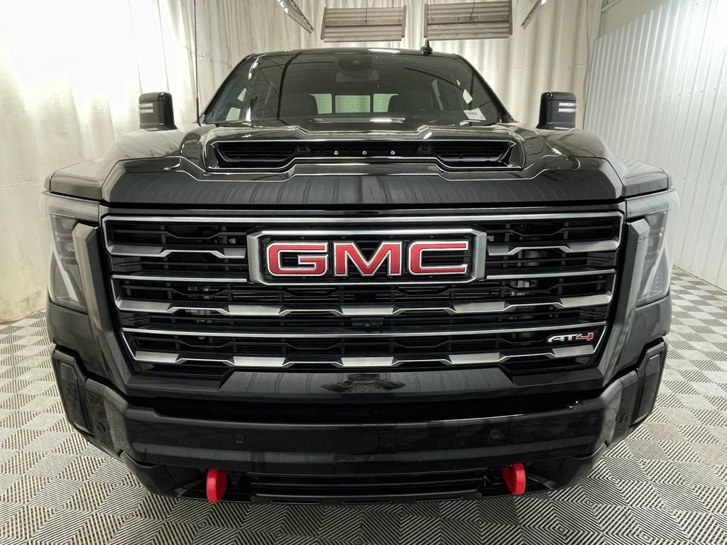 Used 2025 GMC Sierra 2500 AT4 image 19