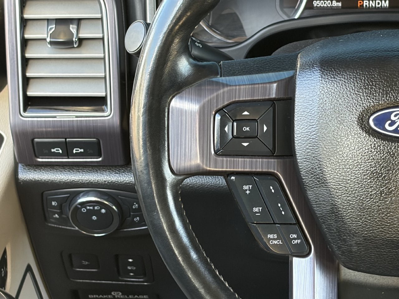 Used 2021 Ford F350 Limited AWD/4WD image 20