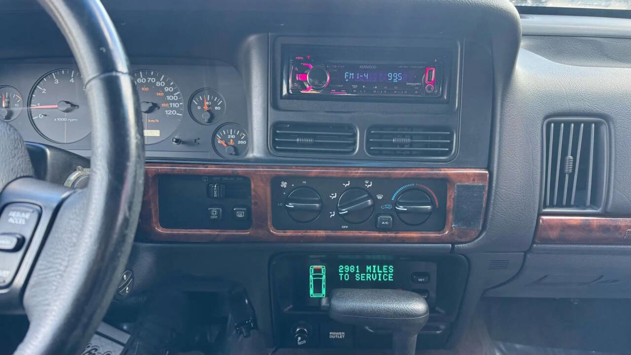 Used 1996 Jeep Grand Cherokee Laredo image 30