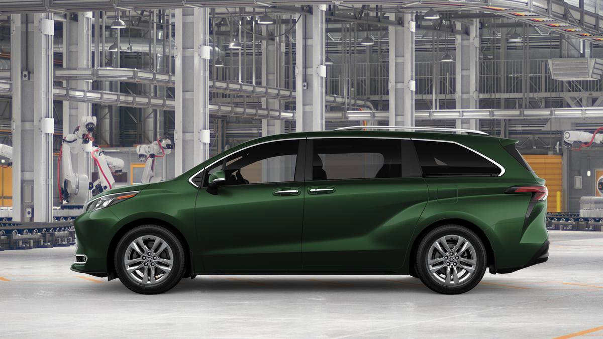New 2026 Toyota Sienna Limited FWD image 4