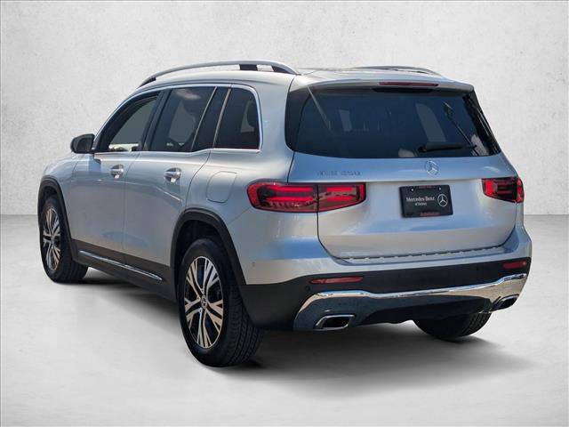New 2026 Mercedes-Benz GLB 250 image 8