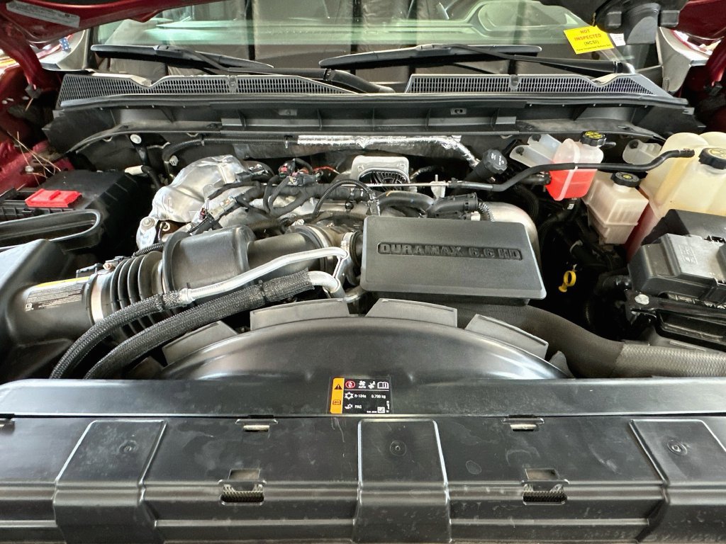 Used 2024 GMC Sierra 3500 SLT w/ SLT Convenience Package AWD/4WD image 32