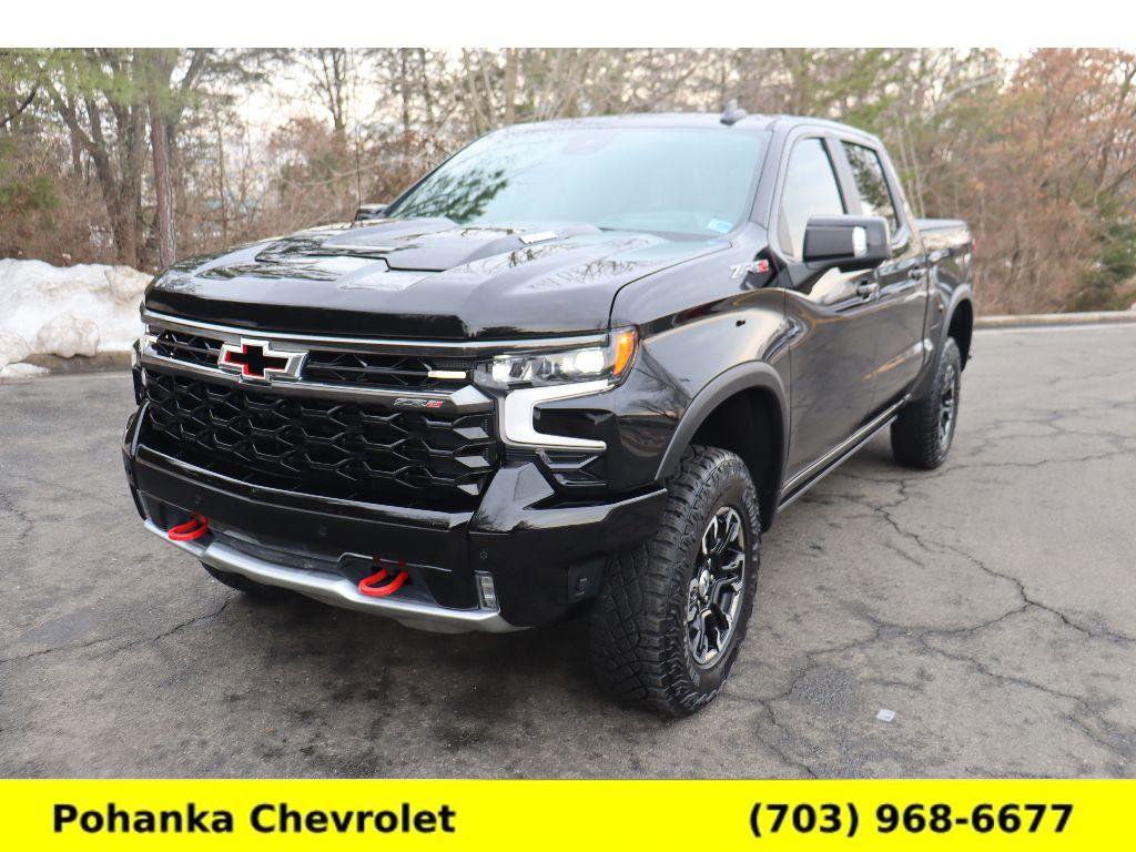 Used 2025 Chevrolet Silverado 1500 ZR2 w/ Technology Package image 3