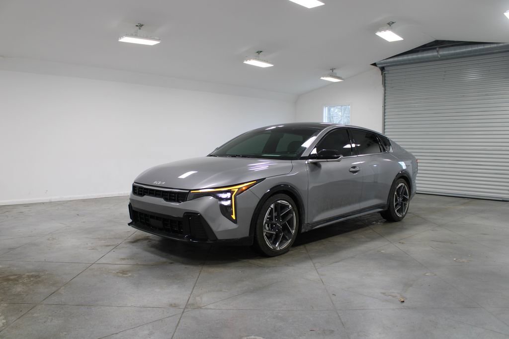 Used 2025 Kia K4 GT-Line w/ GT-Line Premium Package image 4