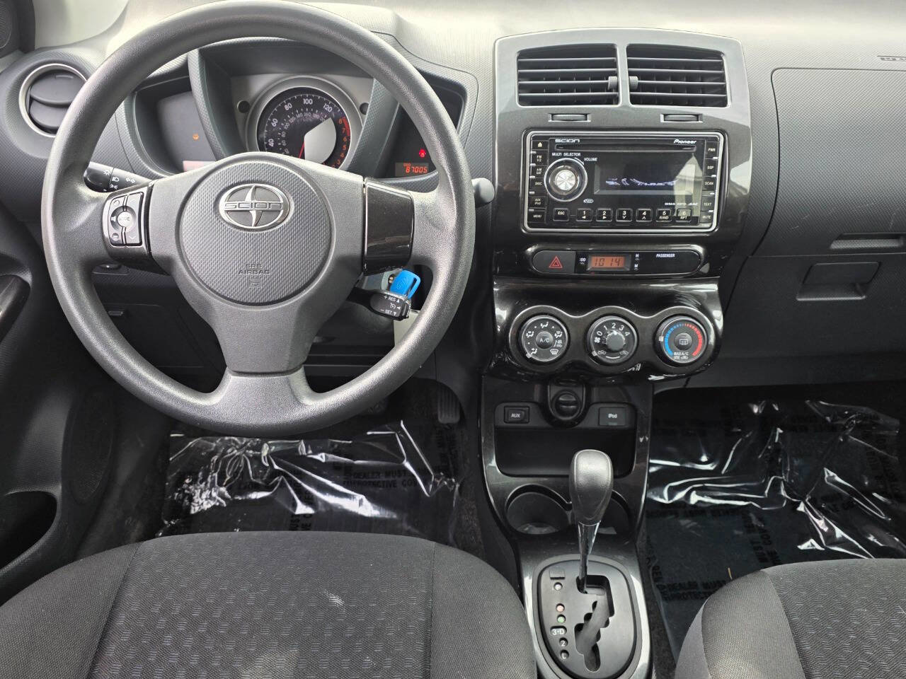 Used 2009 Scion xD image 11