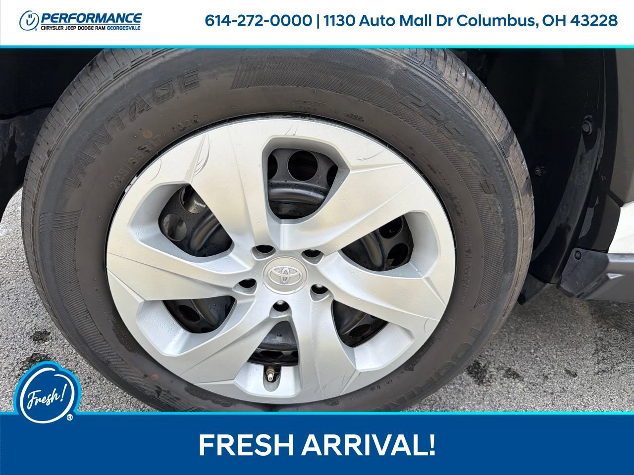 Used 2025 Toyota RAV4 LE FWD image 26