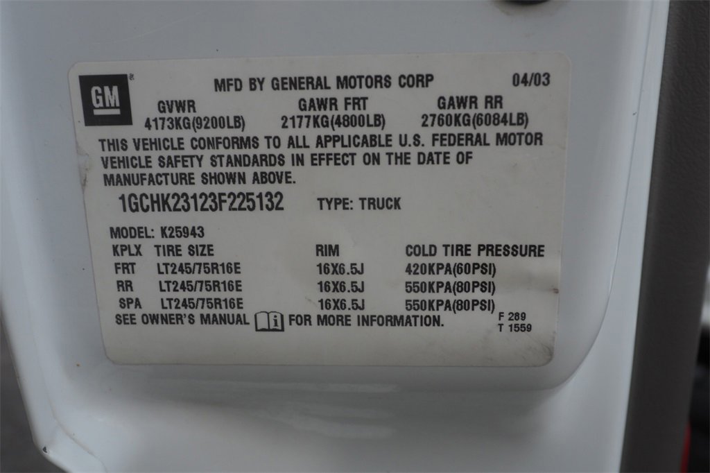 Used 2003 Chevrolet Silverado 2500 LT w/ Skid Plate Package image 28