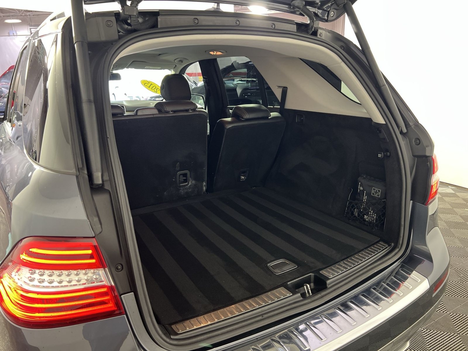Used 2015 Mercedes-Benz ML 350 4MATIC image 26